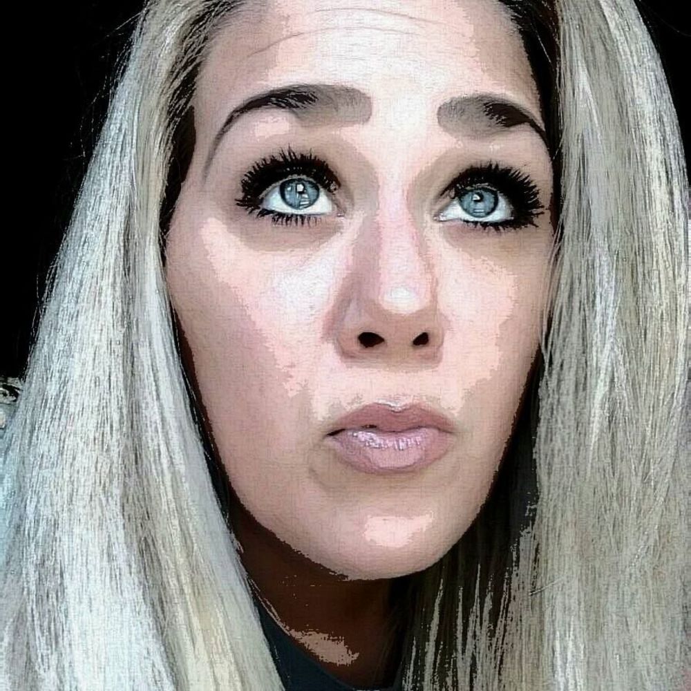 Meet your Posher, Amanda n